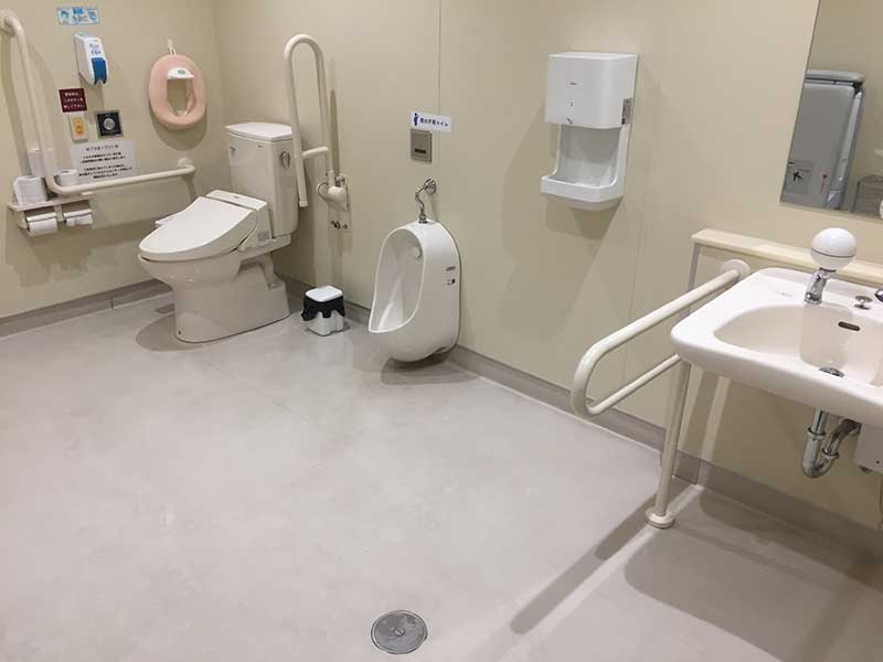『カインズ福岡新宮店』のトイレ